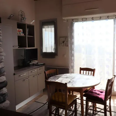 Appart Familial 4/5 Pers A St Georges De Didonne Avec Parking - Fr-1-494-190 Apartment