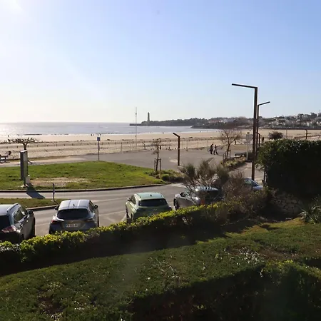 Apartment Appart Familial 4/5 Pers A St Georges De Didonne Avec Parking - Fr-1-494-190