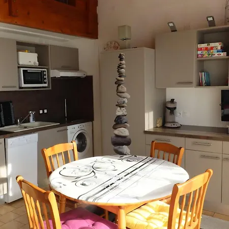 Apartment Appart Familial 4/5 Pers A St Georges De Didonne Avec Parking - Fr-1-494-190 *